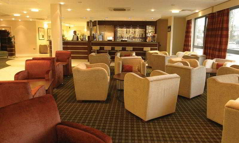 Holiday Inn Express Dunfermline By Ihg Exterior foto